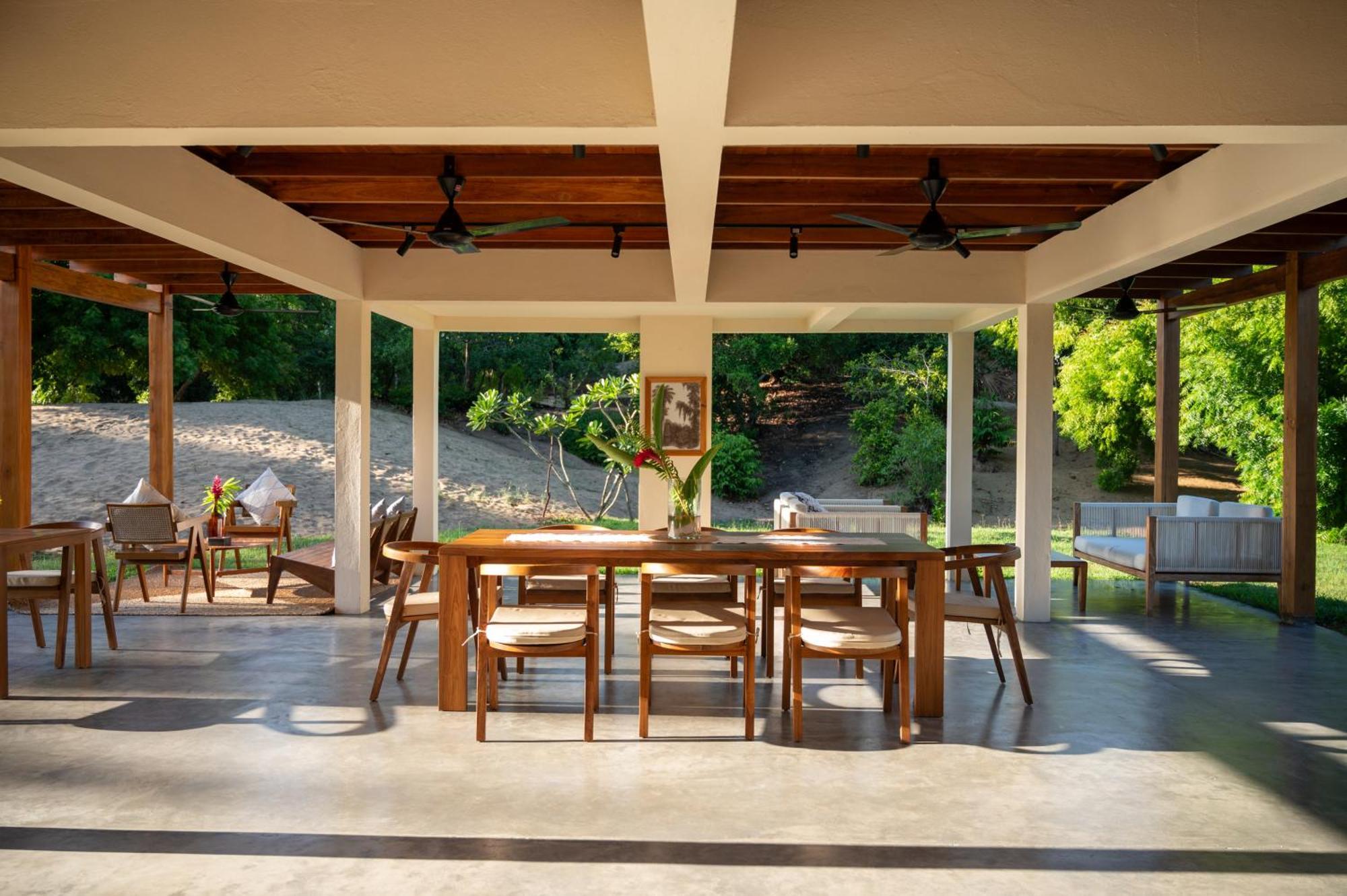 Niketh Villa Komari Arugambay Exterior foto